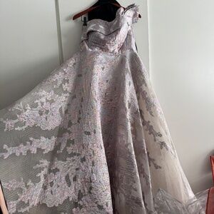Gorgeous dress